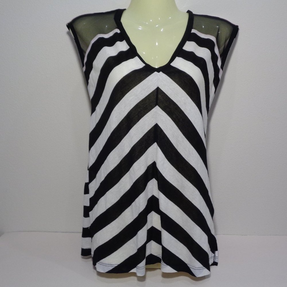 Bebe Size Small HELLO SAILOR Black White New Top